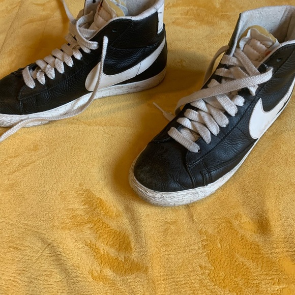 Nike Blazer size 9 - Picture 5 of 5